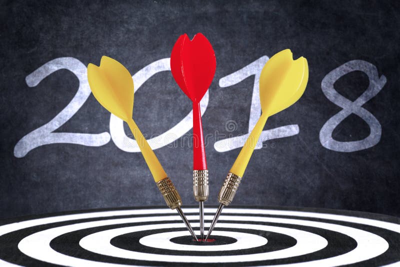 Trois dards avec les numéros 2018 photo stock Trois dards avec les numéros 2018 photo stock