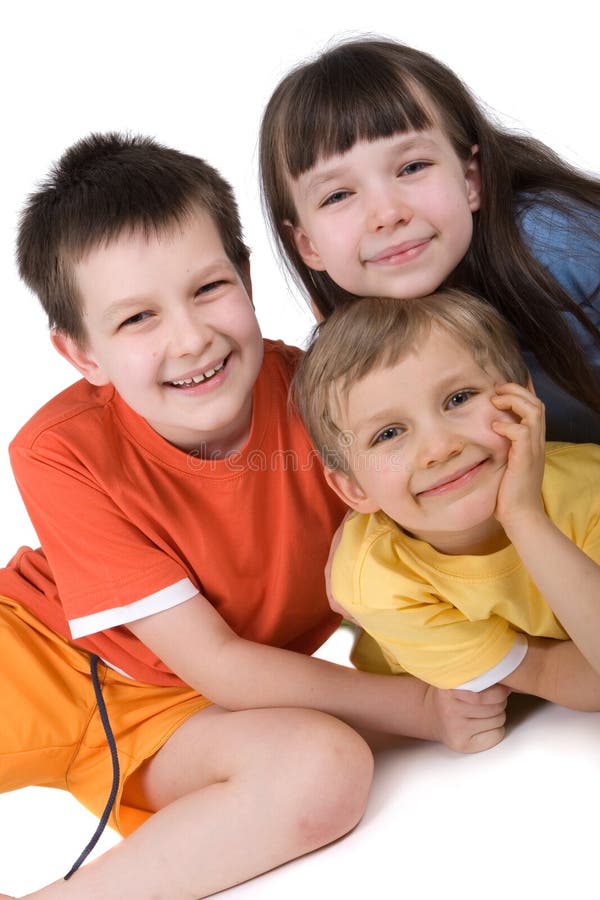 Trois enfants heureux photos libres de droits Trois enfants heureux photos libres de droits