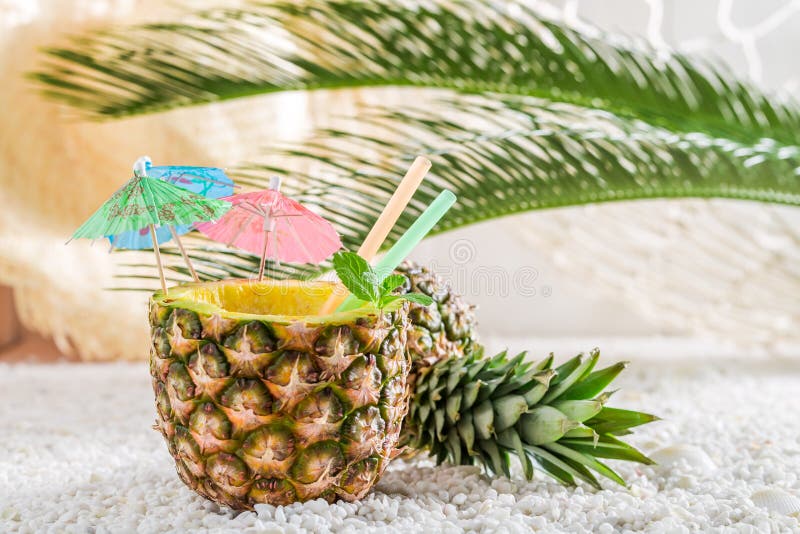 Tropical Drink In Pineapple On Sandy Beach Stock Image Image Of Holiday Tasty 114466935