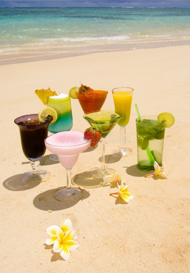 Tropical Drinks on a Hawaiian Beach Stock Photo - Image of tropical