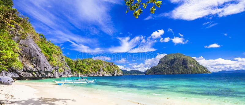 Tropical scenery of Palawan