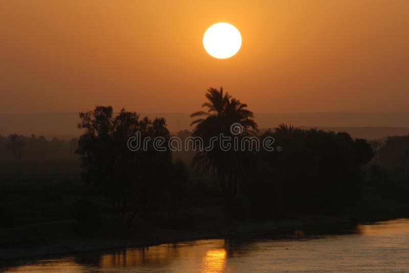 Tropische zonsondergang stock foto's Tropische zonsondergang stock foto's