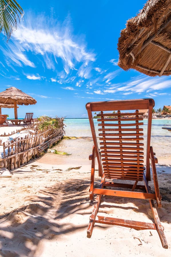 Tropischer Strand in Isla Mujeres, Mexiko stockbilder Tropischer Strand in Isla Mujeres, Mexiko stockbilder