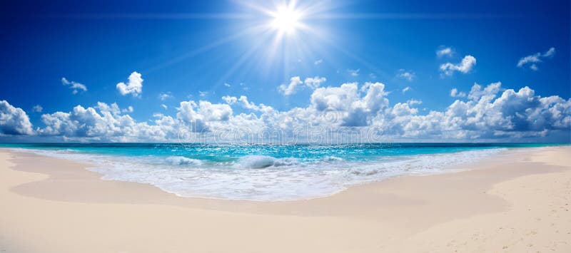 hölzern Strand Bank unter Sonnenschirm Regenschirm auf tropisch Insel Strand.  Urlaub Entspannung mit Türkis Meer und Blau Himmel Landschaft. Sommer-  Ferien Reise Konzept 19855709 Stock-Photo bei Vecteezy