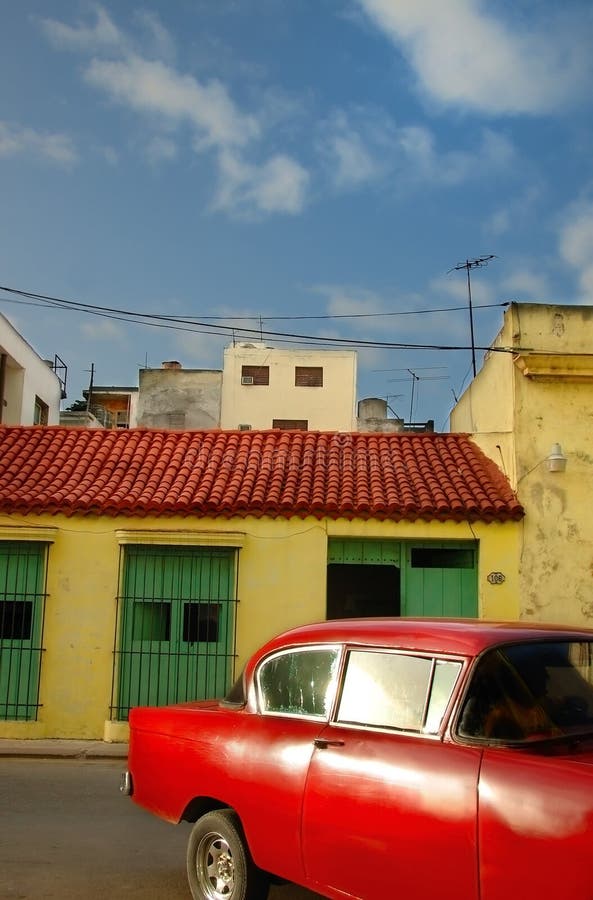 Tropisches Havana-Auto lizenzfreies stockbild Tropisches Havana-Auto lizenzfreies stockbild