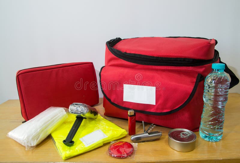 Trousse de survie photographie stock Trousse de survie photographie stock