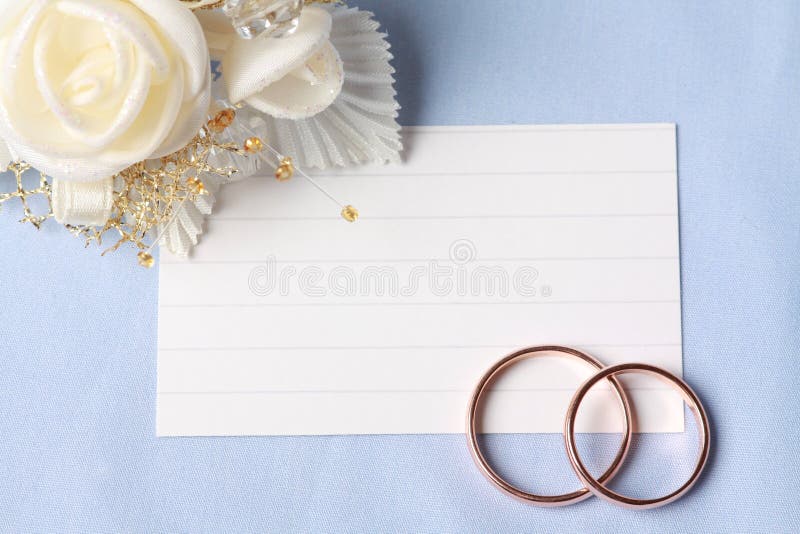 Trouwringen stock afbeeldingen