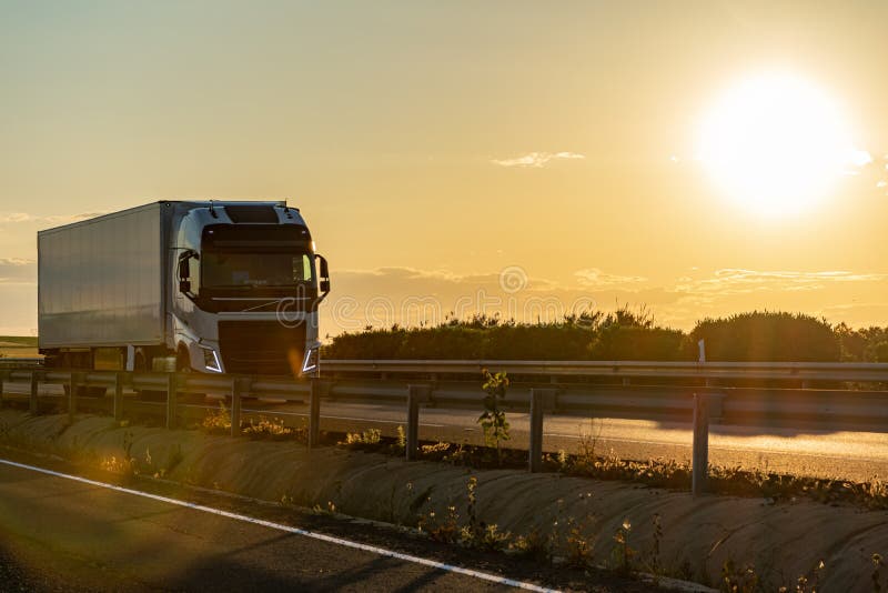 Truck with refrigerated semi-trailer