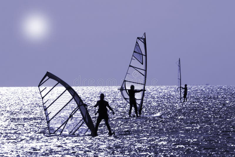 trzy windsurfers fotografia stock trzy windsurfers fotografia stock