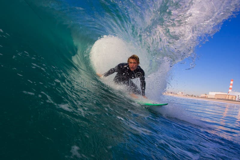 Tube de surfer photographie stock libre de droits