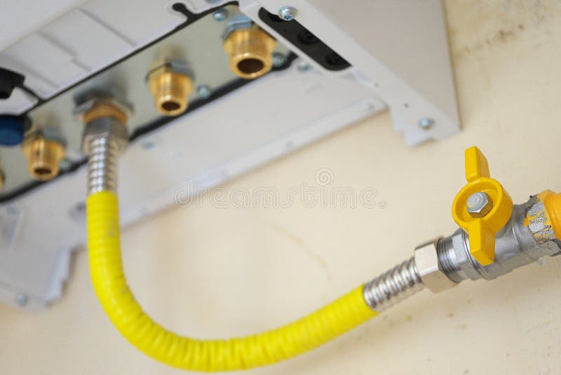 Tubo de la caldera de gas foto de archivo. Imagen de selectivo - 98369178