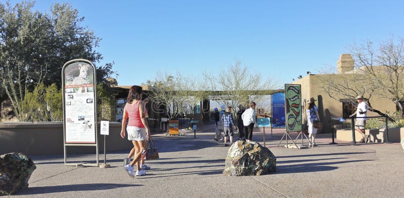 Une entrée de musée de désert de Sonora de l'Arizona, Tucson, Arizona photo stock Une entrée de musée de désert de Sonora de l'Arizona, Tucson, Arizona photo stock