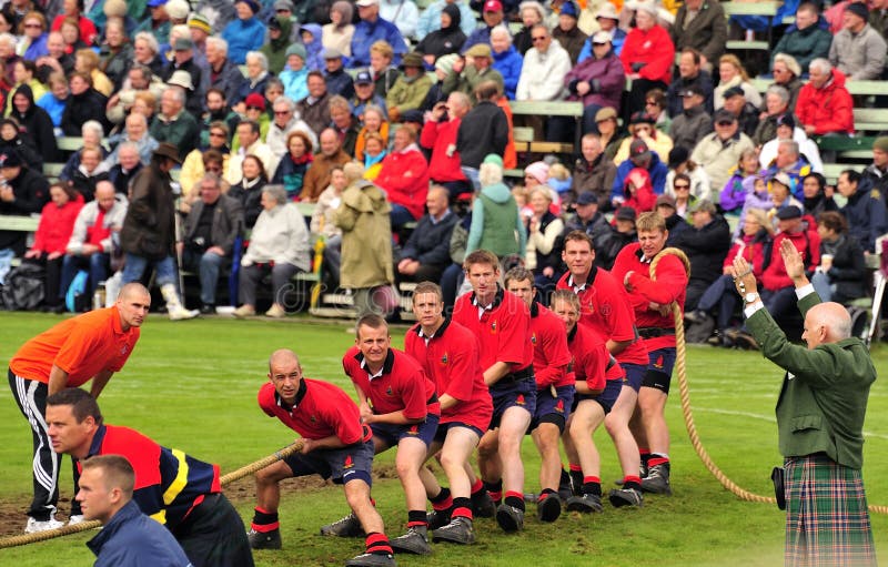 Tug O War event, Braemar Highland Games, Scotland royalty free stock photography Tug O War event, Braemar Highland Games, Scotland royalty free stock photography