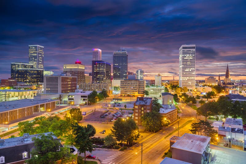 Tulsa, Oklahoma, USA Skyline at Twilight