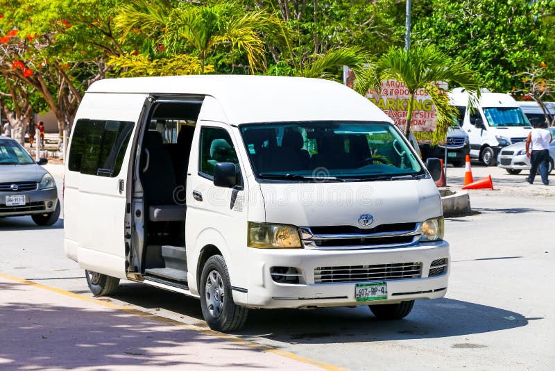 toyota passenger vans