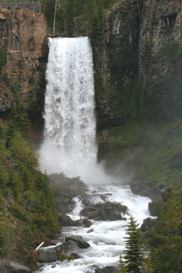 Tumalo Falls