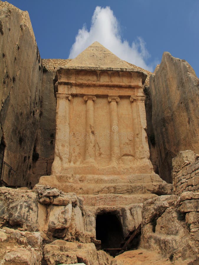 Tumba de Zechariah. Jerusalén, Israel imagen de archivo libre de regalías Tumba de Zechariah. Jerusalén, Israel imagen de archivo libre de regalías