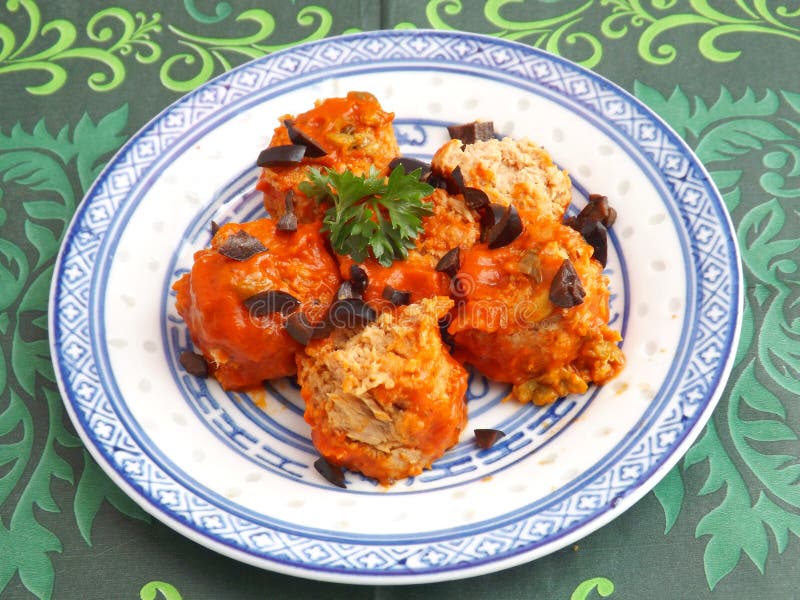 Tuna fish with olives stock image. Image of gourmet, fresh 41697779