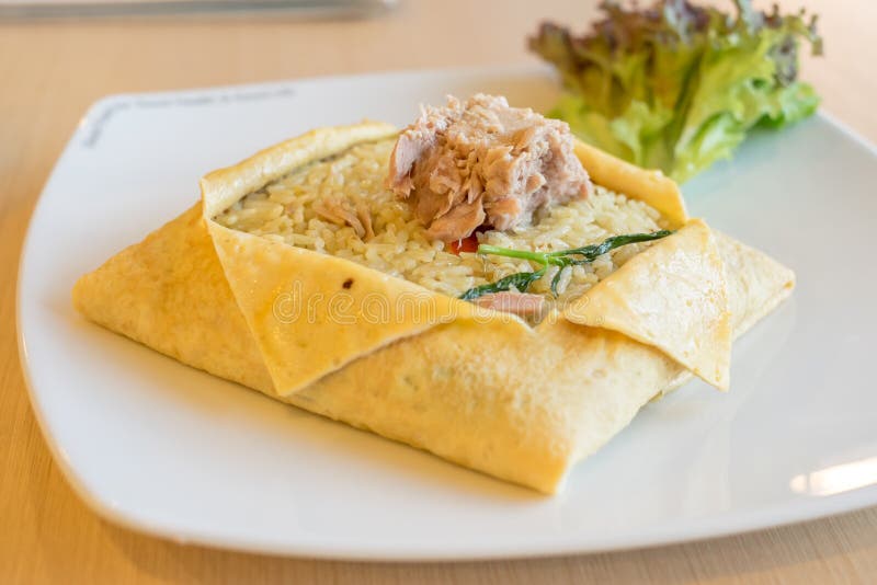 Tuna Green Curry Fried Rice Wrapped in Egg Sheet