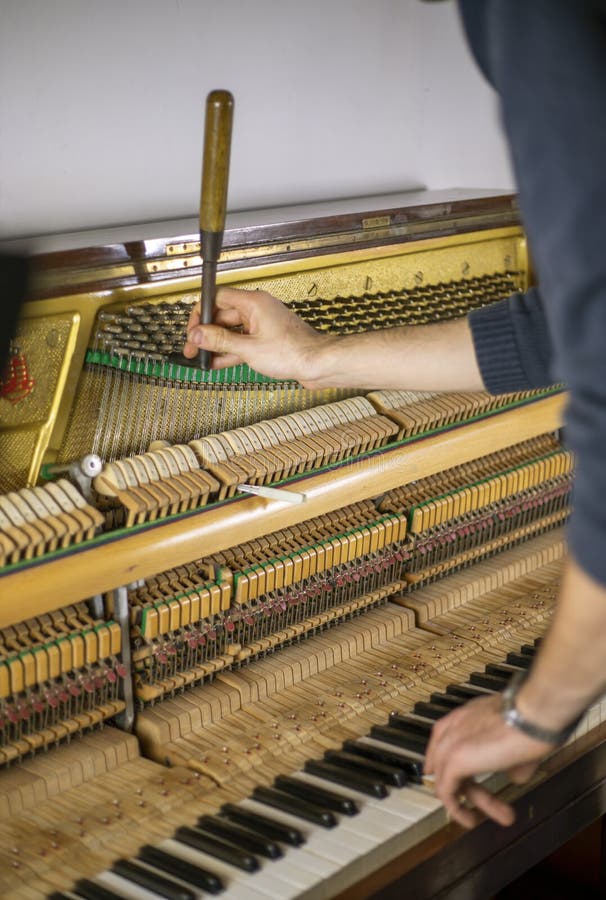 becoming a piano tuner becoming a piano tuner