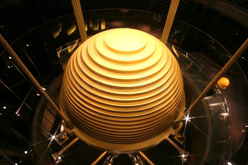 Tuned Mass Damper in Taiwan 101 Building Editorial Photography - Image ...