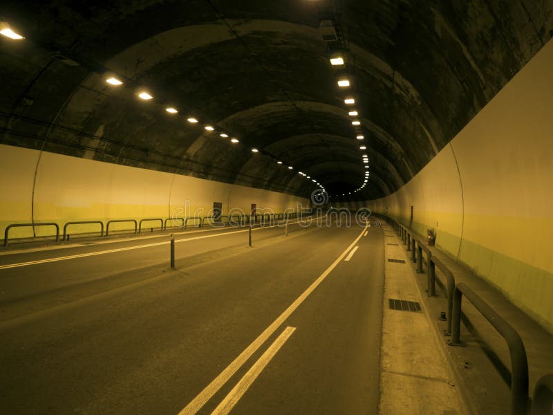 tunelowa trajektoria obrazy royalty free tunelowa trajektoria obrazy royalty free