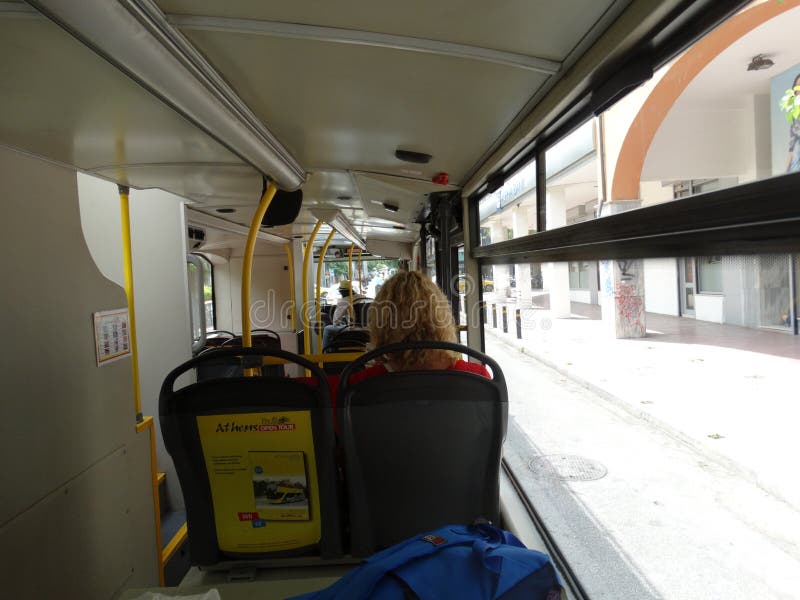 Turist- buss för Aten från insidan royaltyfri fotografi Turist- buss för Aten från insidan royaltyfri fotografi