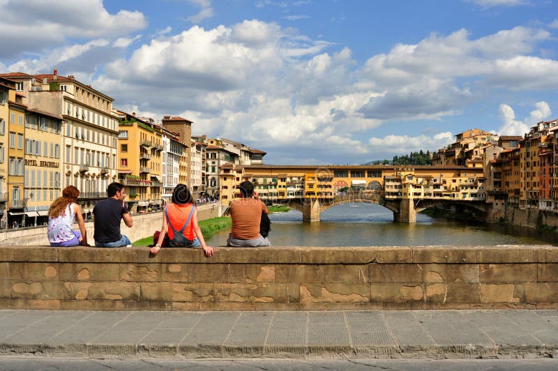 Turisti sulle vie di Firenze, Italia