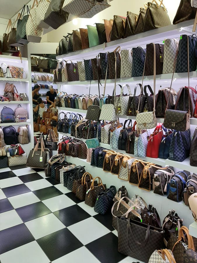 Istanbul Turkey imitation bag bags Louis Vuitton Stock Photo - Alamy