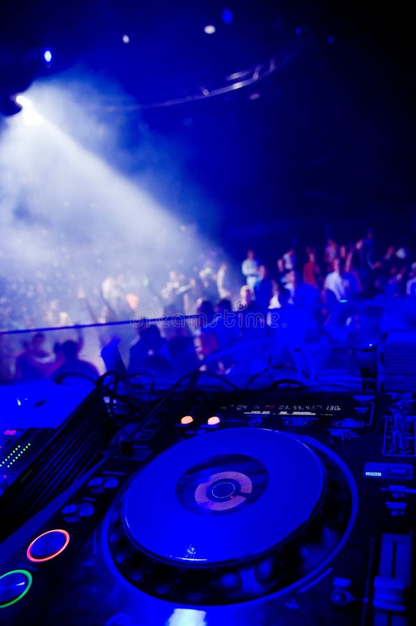 turntable dj s стоковые фото turntable dj s стоковые фото