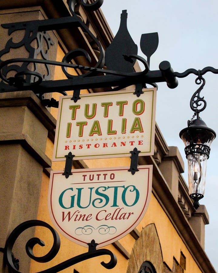 Tutto Italia, Italian Restaurant in Italy at Epcot, Orlando, Florida