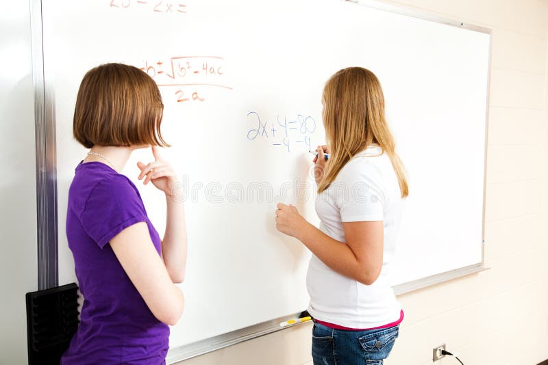 Två flickor i Algebragrupp