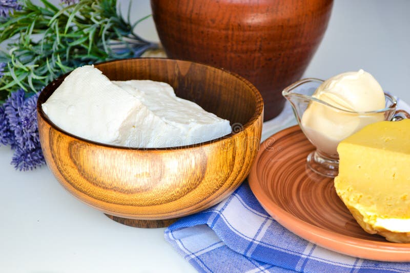 Twaróg, masło, kwaśna śmietanka, mleko obrazy stock Twaróg, masło, kwaśna śmietanka, mleko obrazy stock