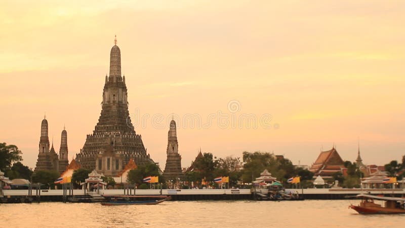 Twilight view of Wat Arun across Chao Phraya River