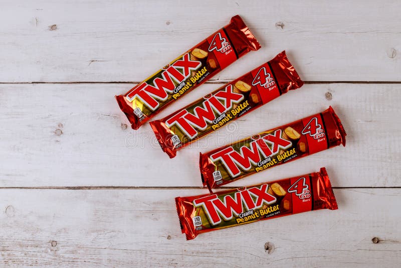 Twix Ist Ein Schokoladenriegel, Der Aus Keks Besteht, Die Mit Karamelll ...