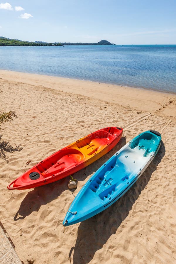 Empty canoe on lake stock photo. Image of nature, ocean 12480426