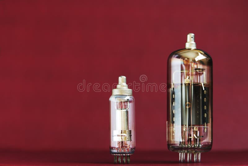 Electronic vacuum tube stock image. Image of ampere 131875801