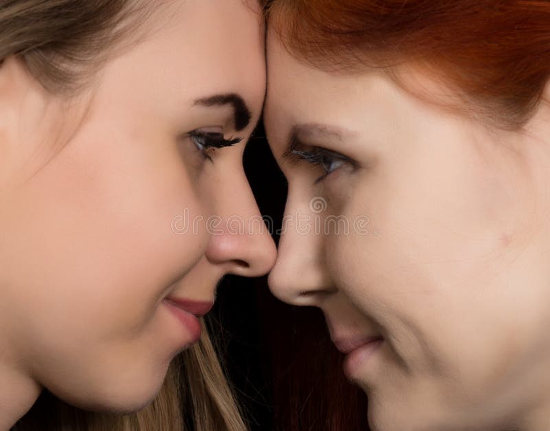 Lesbian Kissing Close Up