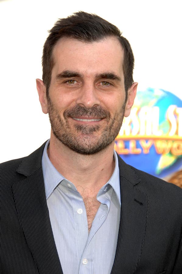 Ty Burrell editorial photo. Image of hilton, hills, summer 26356496