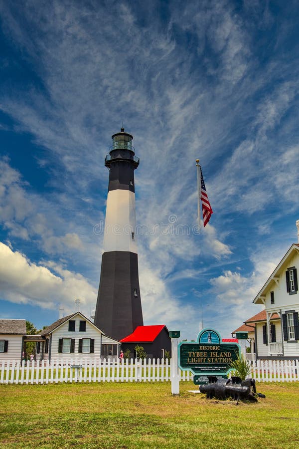 Tybee Island Lighthouse on Blue Editorial Stock Photo Image of cove, white 178994608