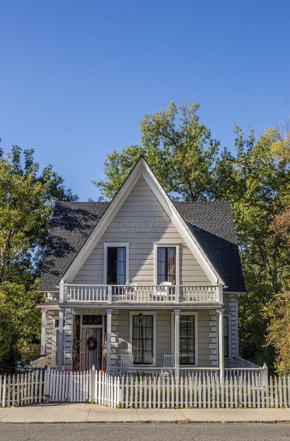 Typical wooden American small town house of Nevada city royalty free stock photography Typical wooden American small town house of Nevada city royalty free stock photography