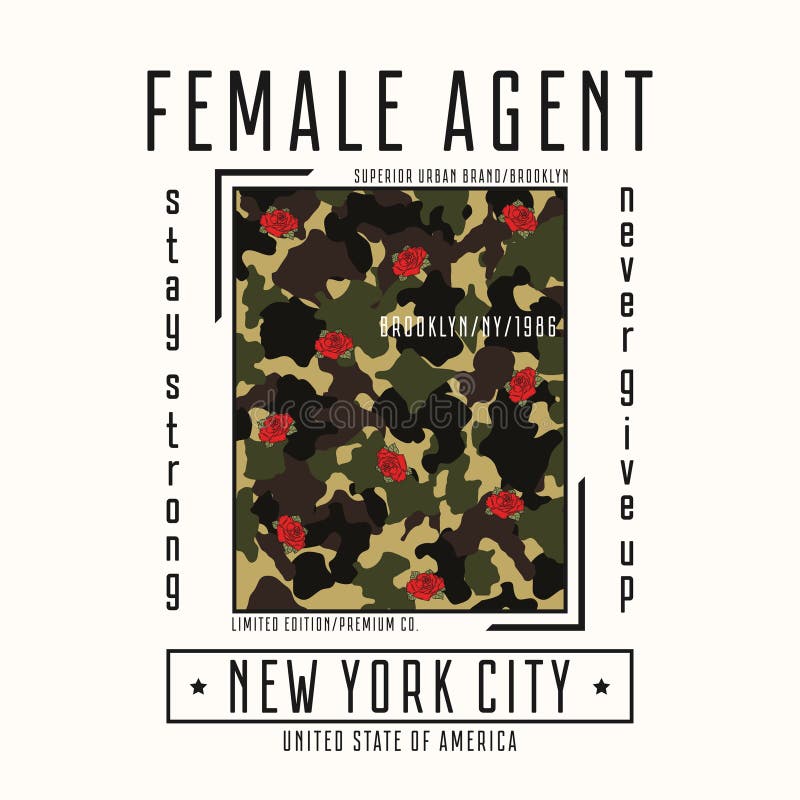 Typografie voor meisjest-shirt met slogan - vrouwelijke agent en camouflagetextuur De maniergrafiek van New York met roze bloem stock illustratie Typografie voor meisjest-shirt met slogan - vrouwelijke agent en camouflagetextuur De maniergrafiek van New York met roze bloem stock illustratie