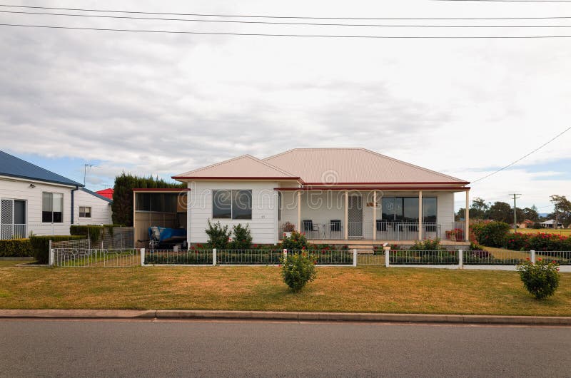 Typowi Starzy Australijscy Podmiejscy domy