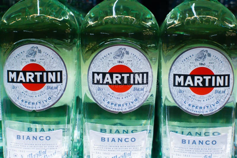 Bottle of Martini Bianco Vermouth Editorial Image - Image of alcohol,  beverage: 85201105