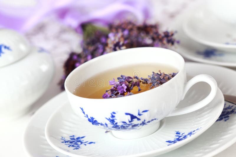 Tè della lavanda immagine stock libera da diritti Tè della lavanda immagine stock libera da diritti