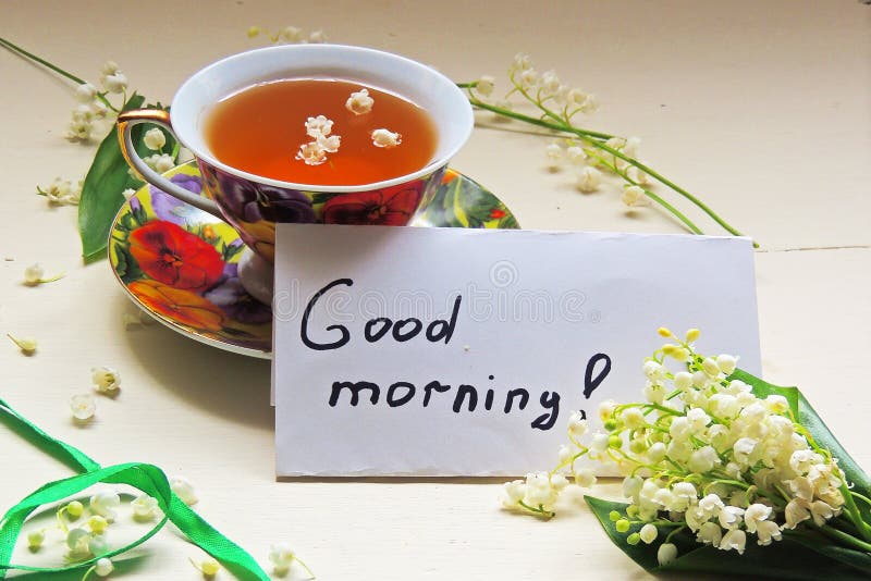 Tè e mughetti immagine stock libera da diritti