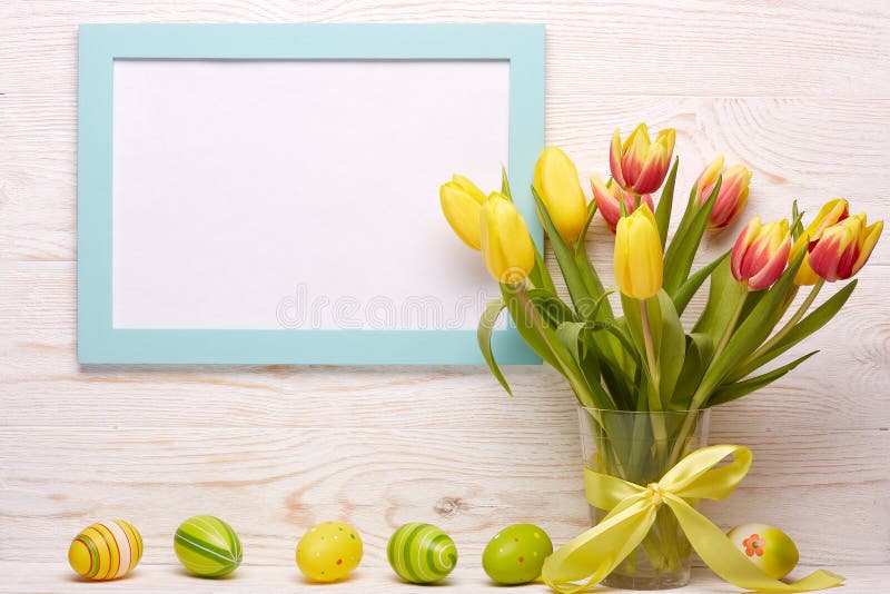 Tło barwiący Easter jajek eps8 formata czerwony tulipanu wektor zdjęcia royalty free