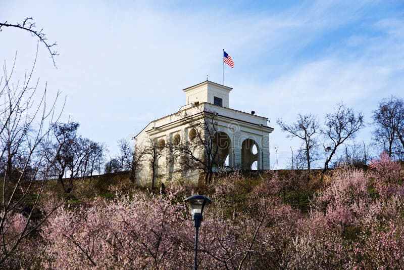 U.s. embassy in prague