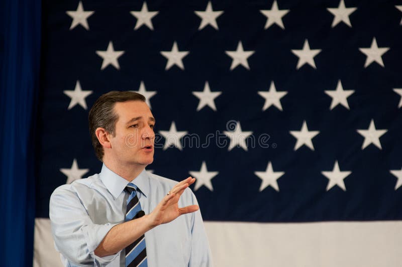 U S Le sénateur Ted Cruz, le R-Texas, parle à Nashua, New Hampshire, le 18 avril 2015 photo stock U S Le sénateur Ted Cruz, le R-Texas, parle à Nashua, New Hampshire, le 18 avril 2015 photo stock