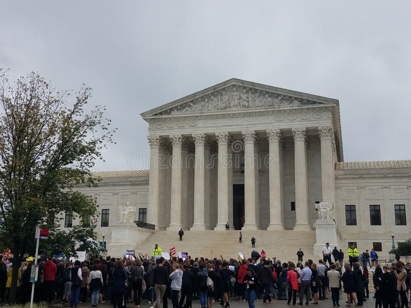 U S Reunión y protesta del kavanaugh del Tribunal Supremo imágenes de archivo libres de regalías U S Reunión y protesta del kavanaugh del Tribunal Supremo imágenes de archivo libres de regalías